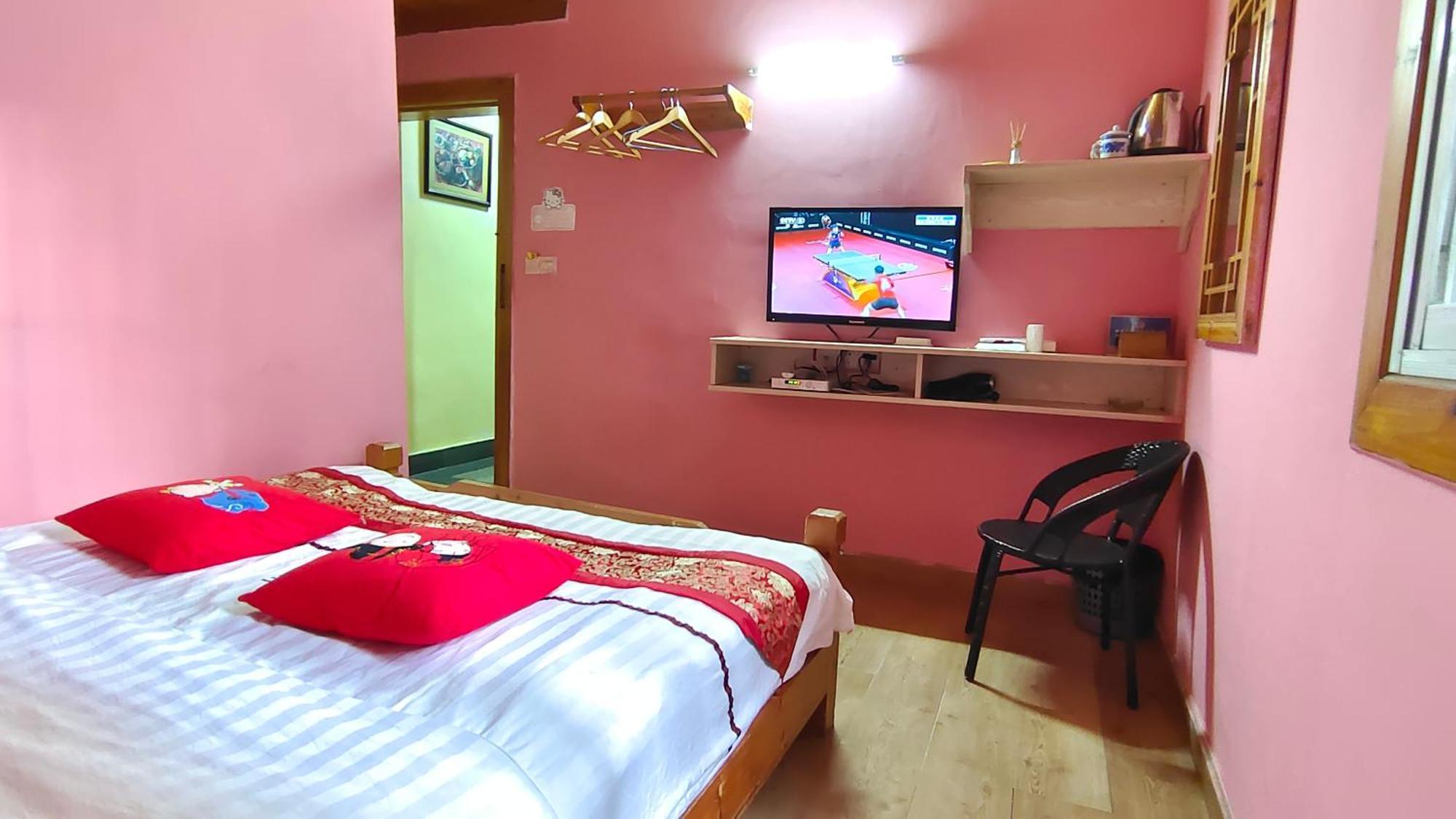 Hotel 老门客栈 Yangshuo Exterior foto