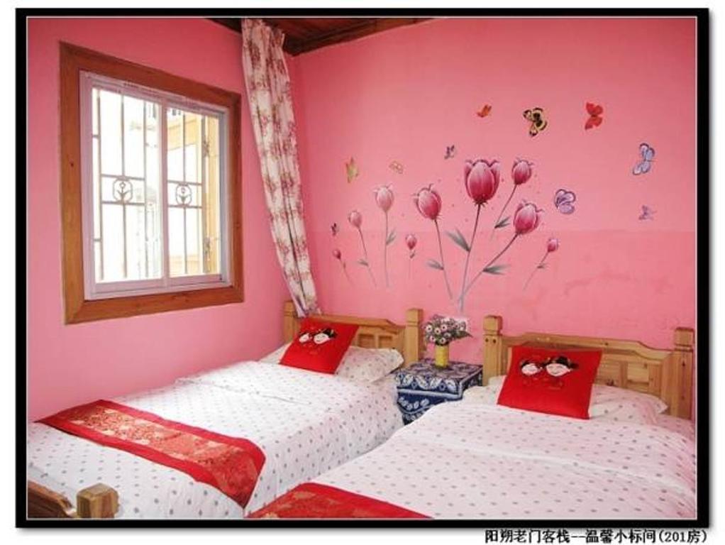 Hotel 老门客栈 Yangshuo Exterior foto